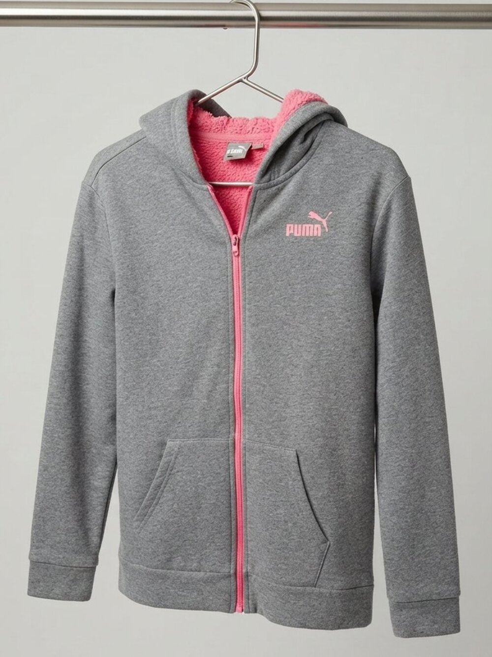 PUMA Sherpa Lined Full Zip Hoodie Gray Pink Girls Large (14/16) Great Condition